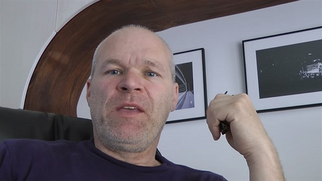 Legendární břídil Uwe Boll je zpět. Většina jeho filmů je naprostý odpad