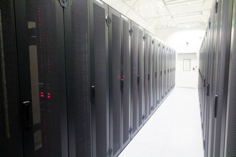 Musk chce v obřím datacentru nasadit 1,2 milionu čipů od Nvidie
